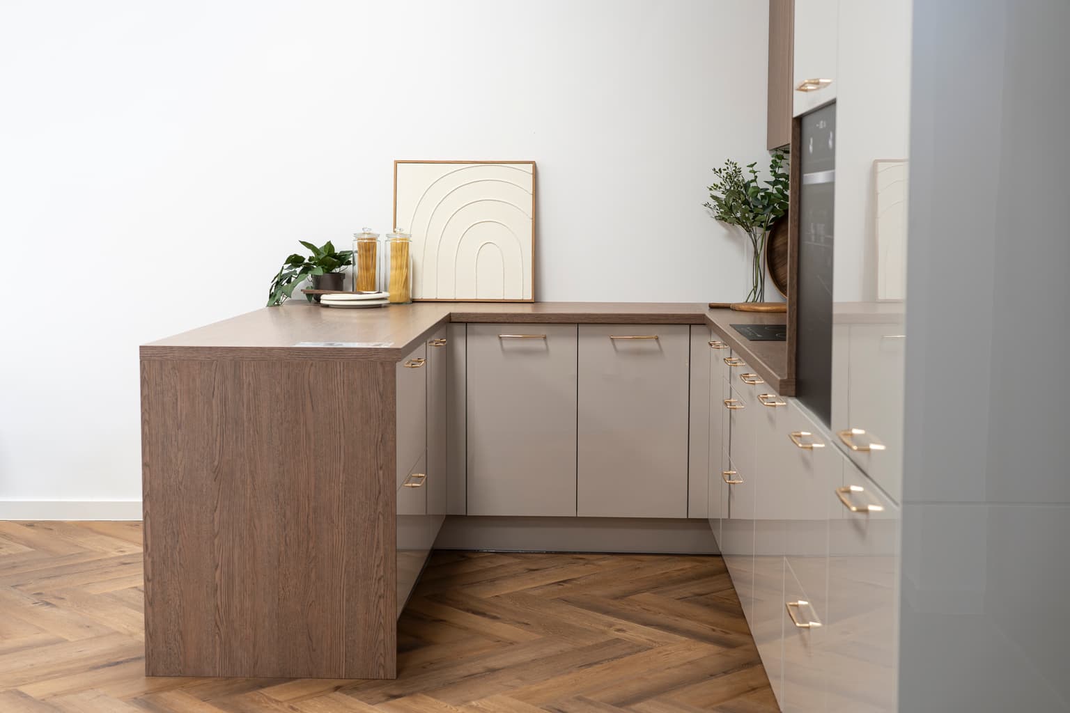 Kuchnia Cashmere – fronty Kaszmir Połysk, Dąb Belmont, blat Dąb Belmont – zdjęcie 8