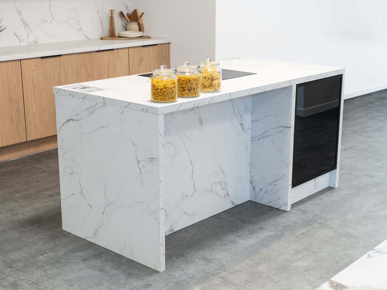 Kuchnia Cristal – fronty Dąb Cremona, Czarny Mat, Grafit, blat Marmur Crystal – zdjęcie 3
